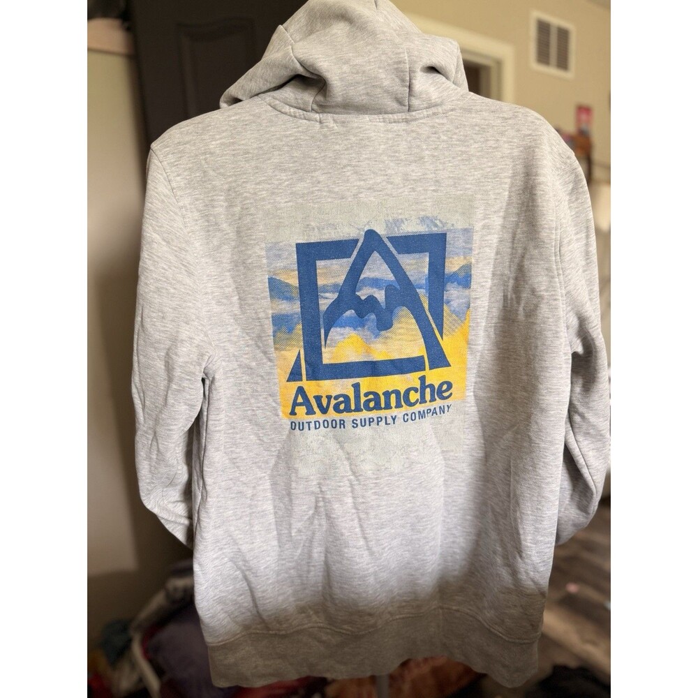 Avalanche Outdoor Supply Company Gray Hoodie Size Medium